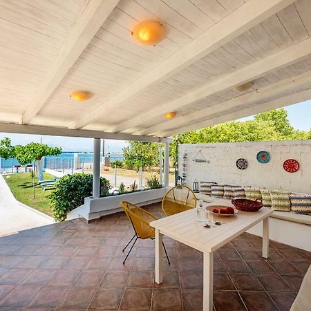 Kiko, The Coastline House Villa Kato Achaia Luaran gambar